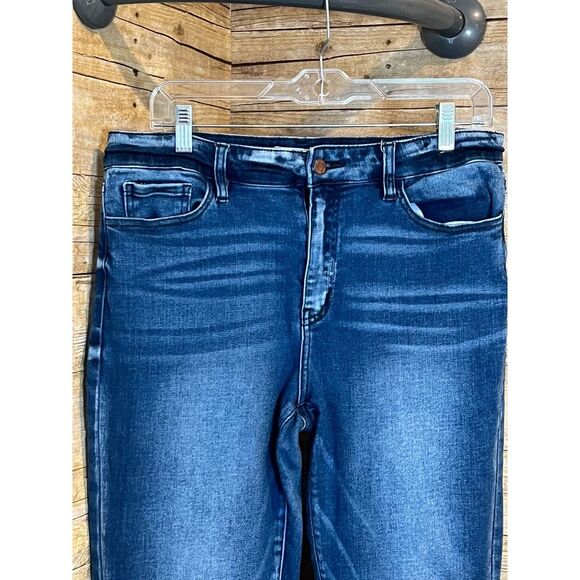 KANCAN HIGH-RISE SUPER FLARE STRETCH CASUAL WESTERN EVERYDAY WEAR JEANS SIZE 30 - Picture 4 of 11